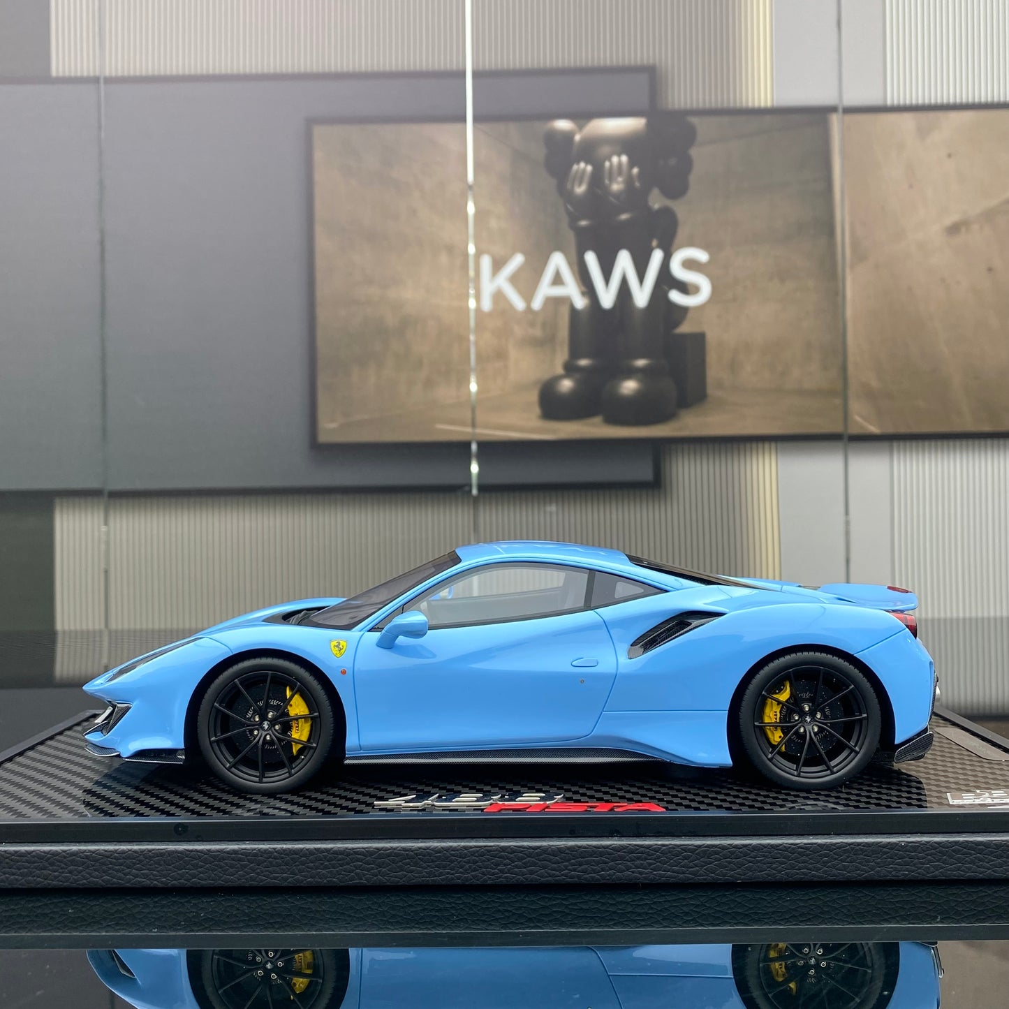 BBR 1/18 Ferrari 488 Pista Plata Blue limited edition car model ornaments