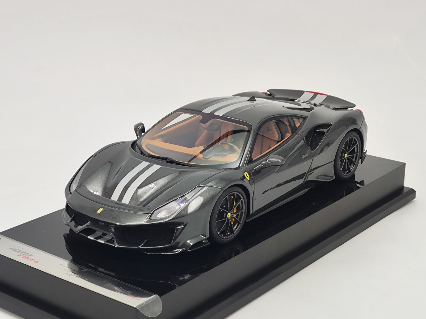 Amalgam 1/18 Ferrari 488 Pista Silver Lime Resin Model Car
