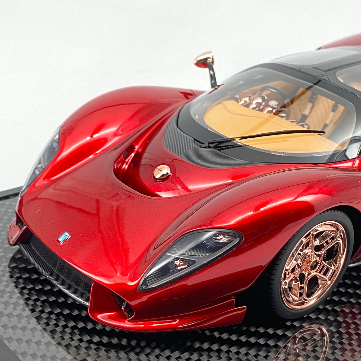 PEAKO 1/18 DE Tomaso P72 Metallic Red Limited Edition Car Model