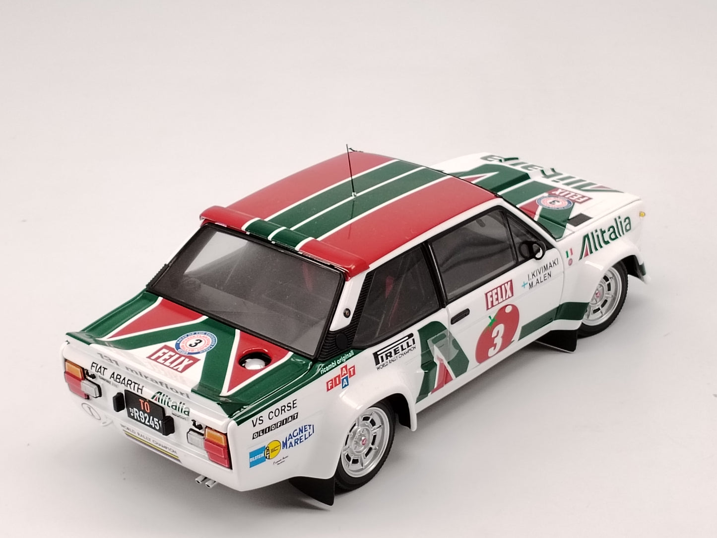 Kyosho 1/18 Fiat 131 ABARTH RALLY simulation modelcars ornaments