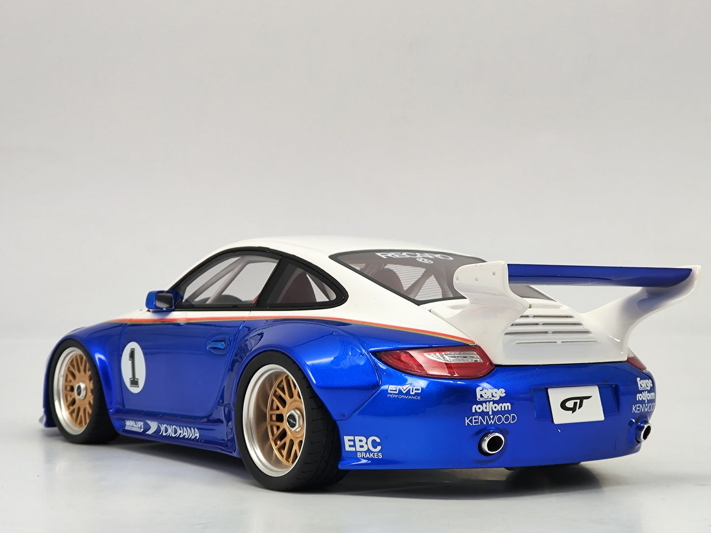GT SPIRIT 1/18 Porsche old amp new body kit simulation model car