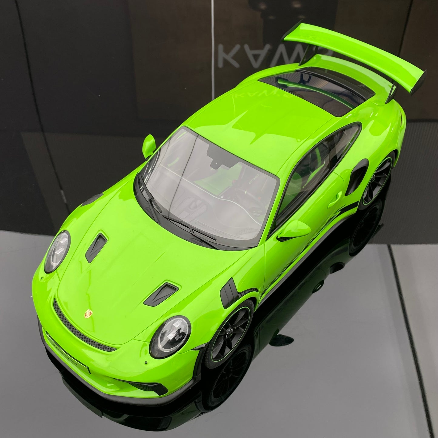 GT Spirit 1/12 Porsche 911 (991.2) GT3RS green simulation car model