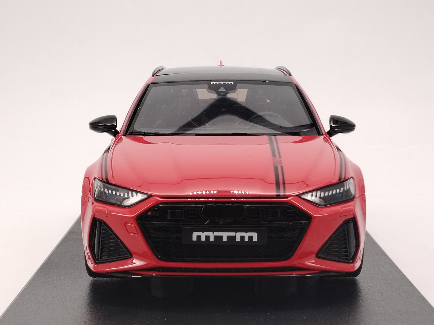 GT Spirit 1/18 Audi RS6(C8)MTM AVANT Red Simulation Car Model