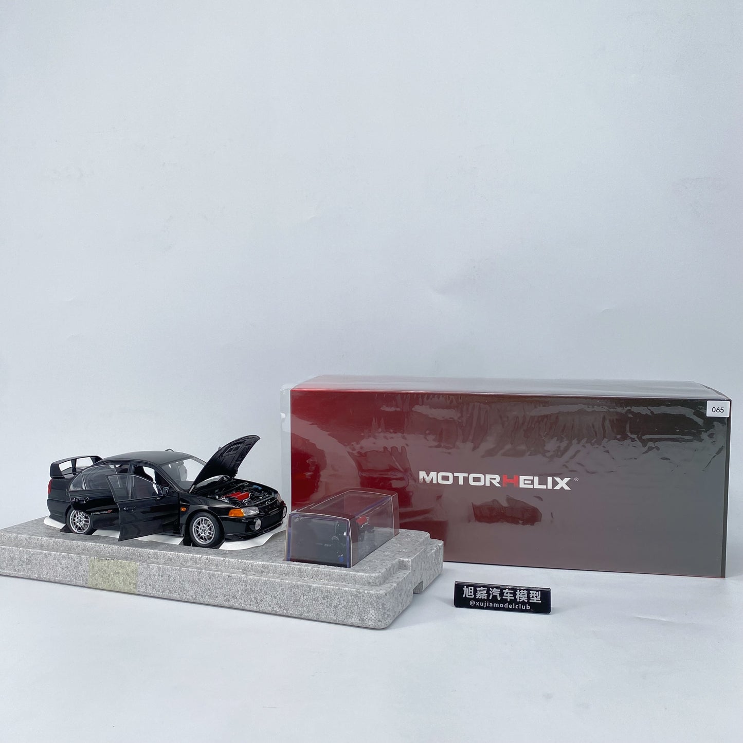 MOTORHELIX 1/18 Mitsubishi Lancer Evolution lV alloy model car model