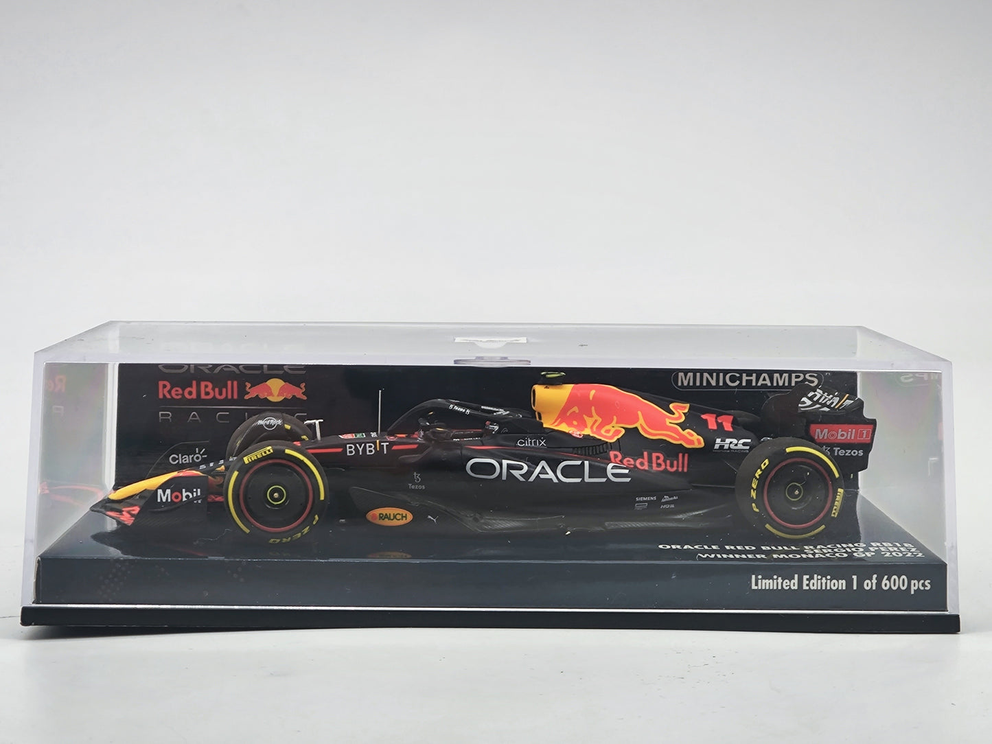 MINICHAMPS 1/43 Red Bull RB18B F1 car model 417220711