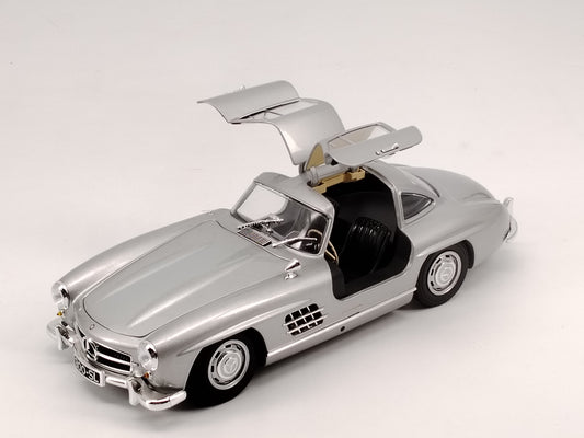 MINICHAMPS 1/18 Mercedes Benz 300SL alloy car model