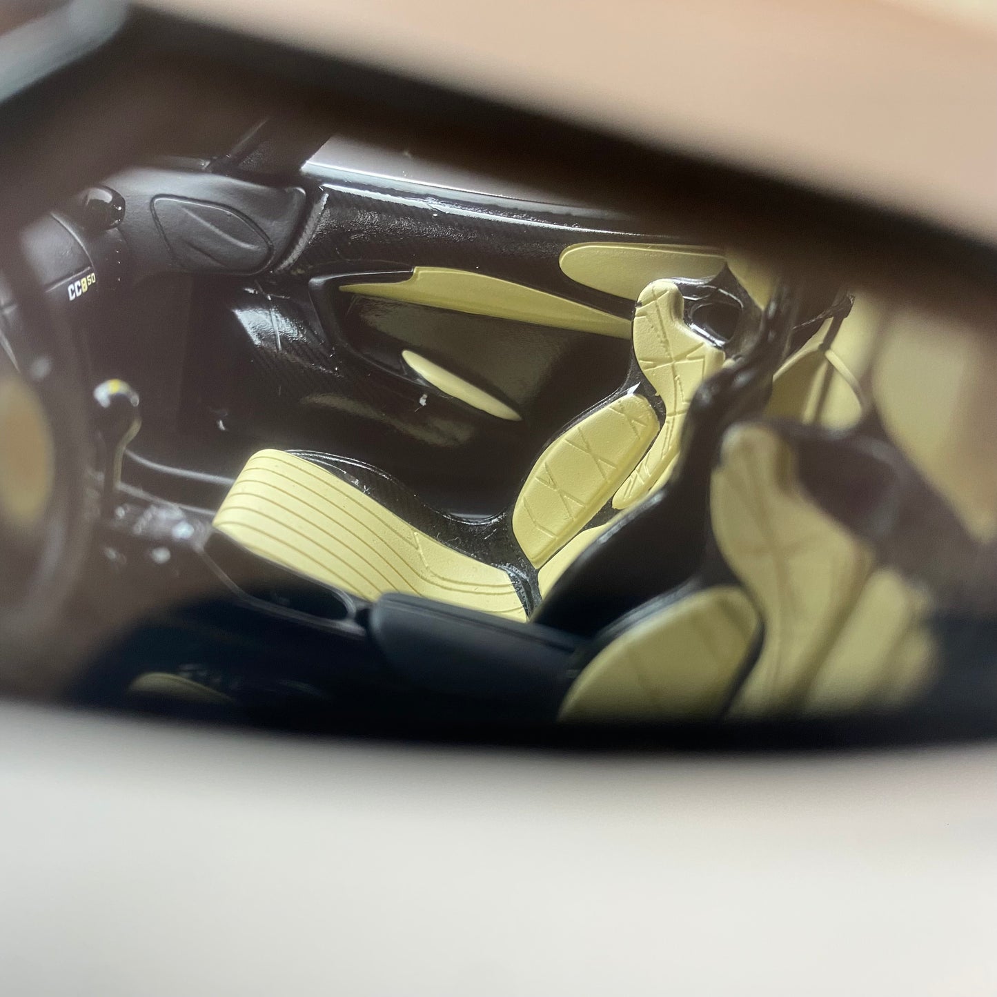 GT spirit 1/18 Koenigsegg CC850 simulation car model ornaments GT903