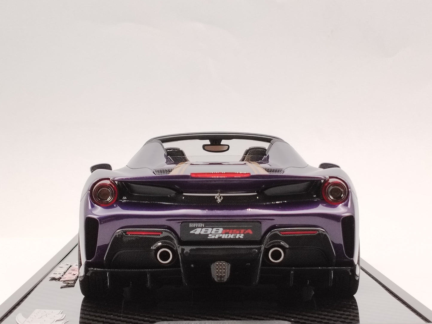 BBR 1/18 Ferrari 488 Pista Spider Hong Kong Purple High-quality Replica Car Model Ornament