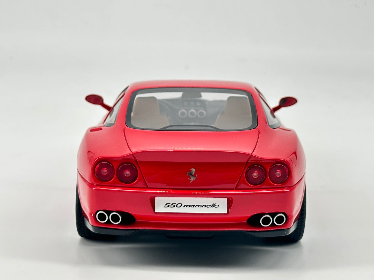 GT Spirit 1/18 Ferrari F550 Maranello Gran Turismo Red Simulation Car Model