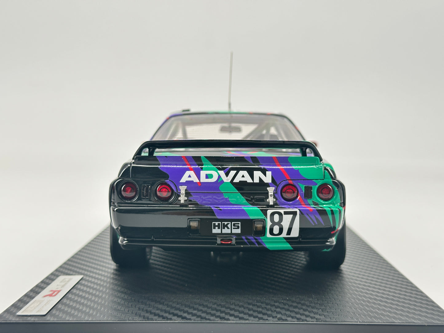 Ignition Model 1/18 Nissan R32 HKS SKYLINE #87 black and green paint simulation model