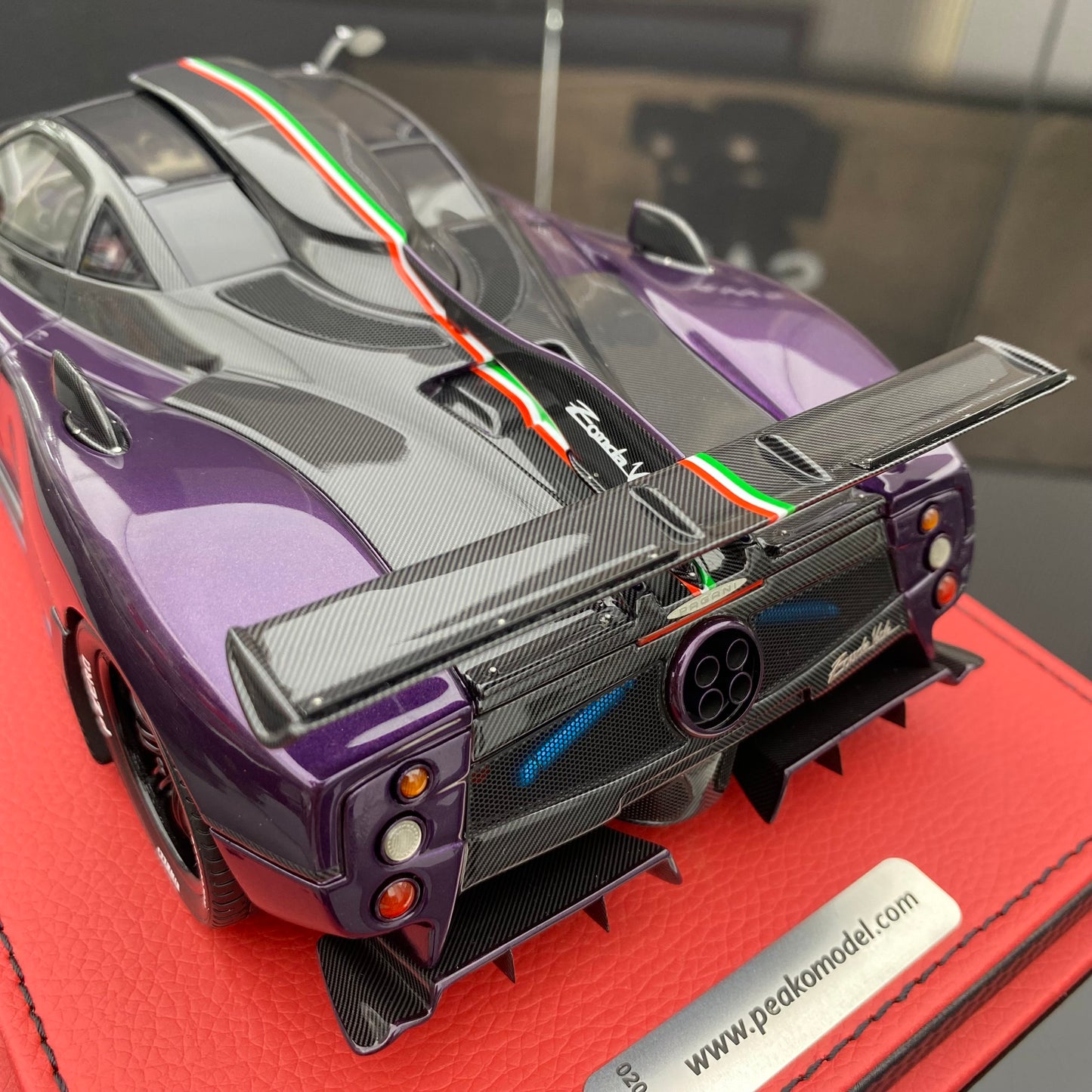 PEAKO 1/18 Pagani Zonda Viola(1 of1) Purple Limited Edition Car Model Ornament Gift