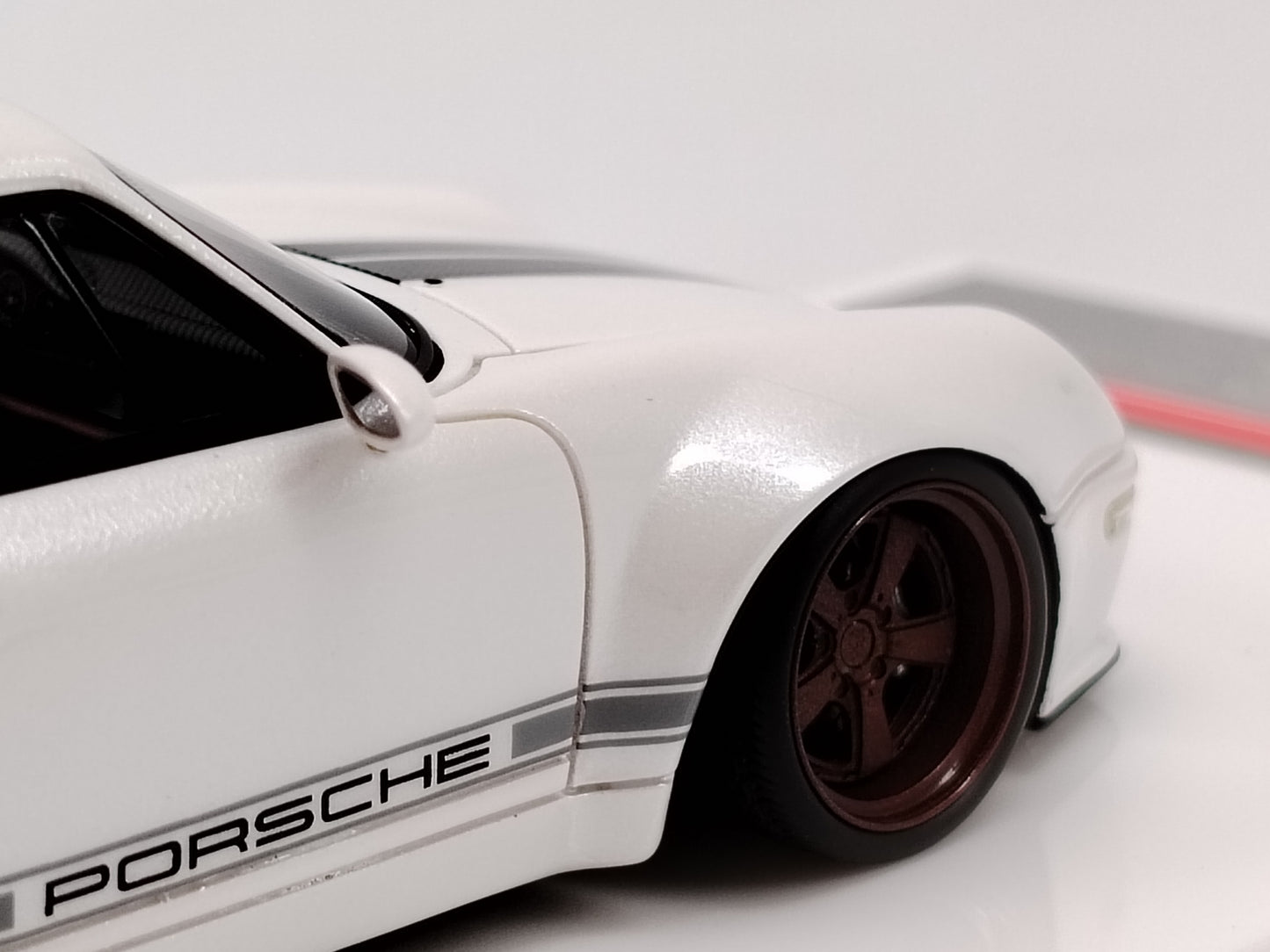 SCM 1/43 Porsche Gunther Werks Limited Edition Simulation Car Model Ornaments