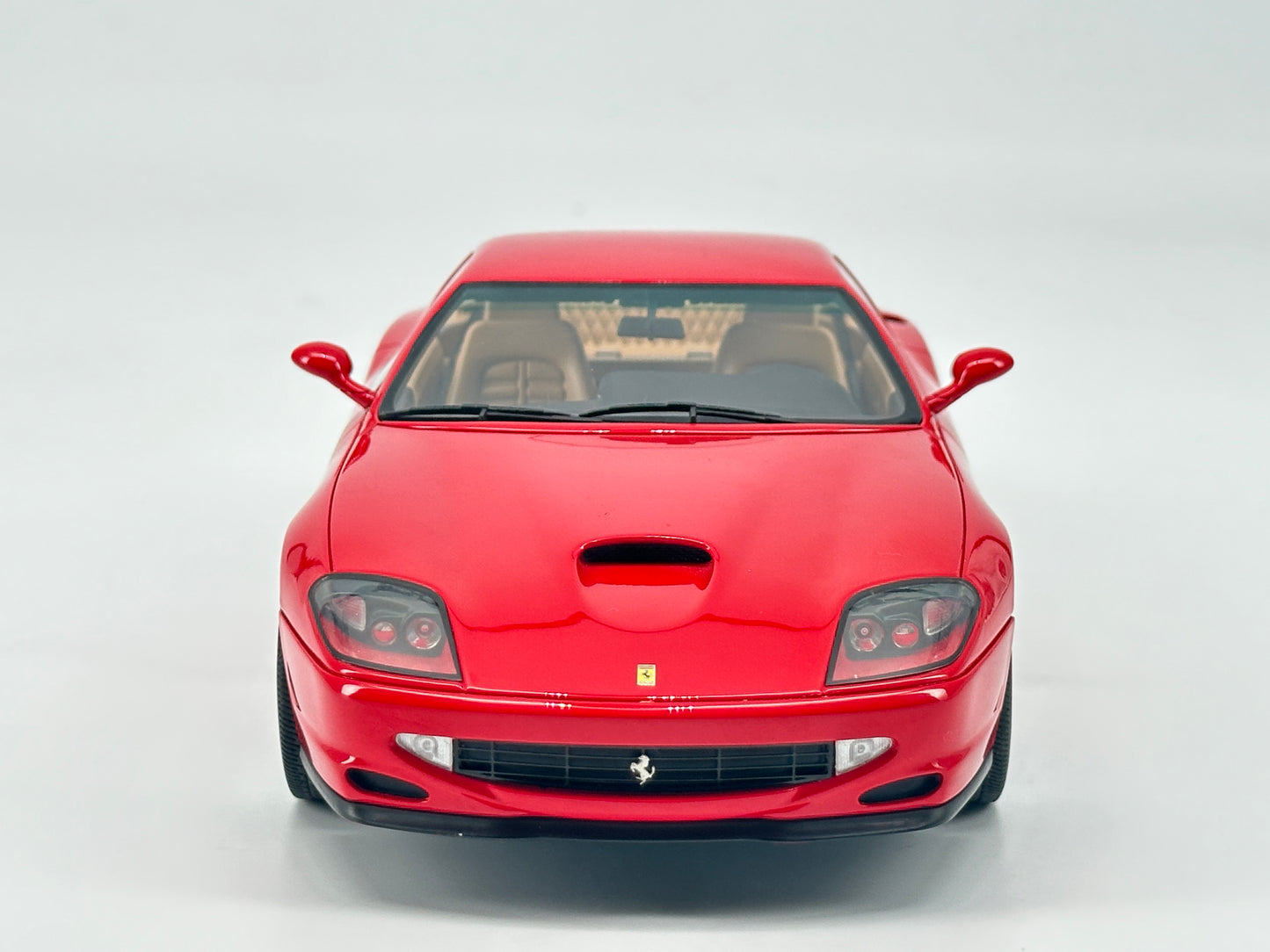 GT Spirit 1/18 Ferrari F550 Maranello Gran Turismo Red Simulation Car Model