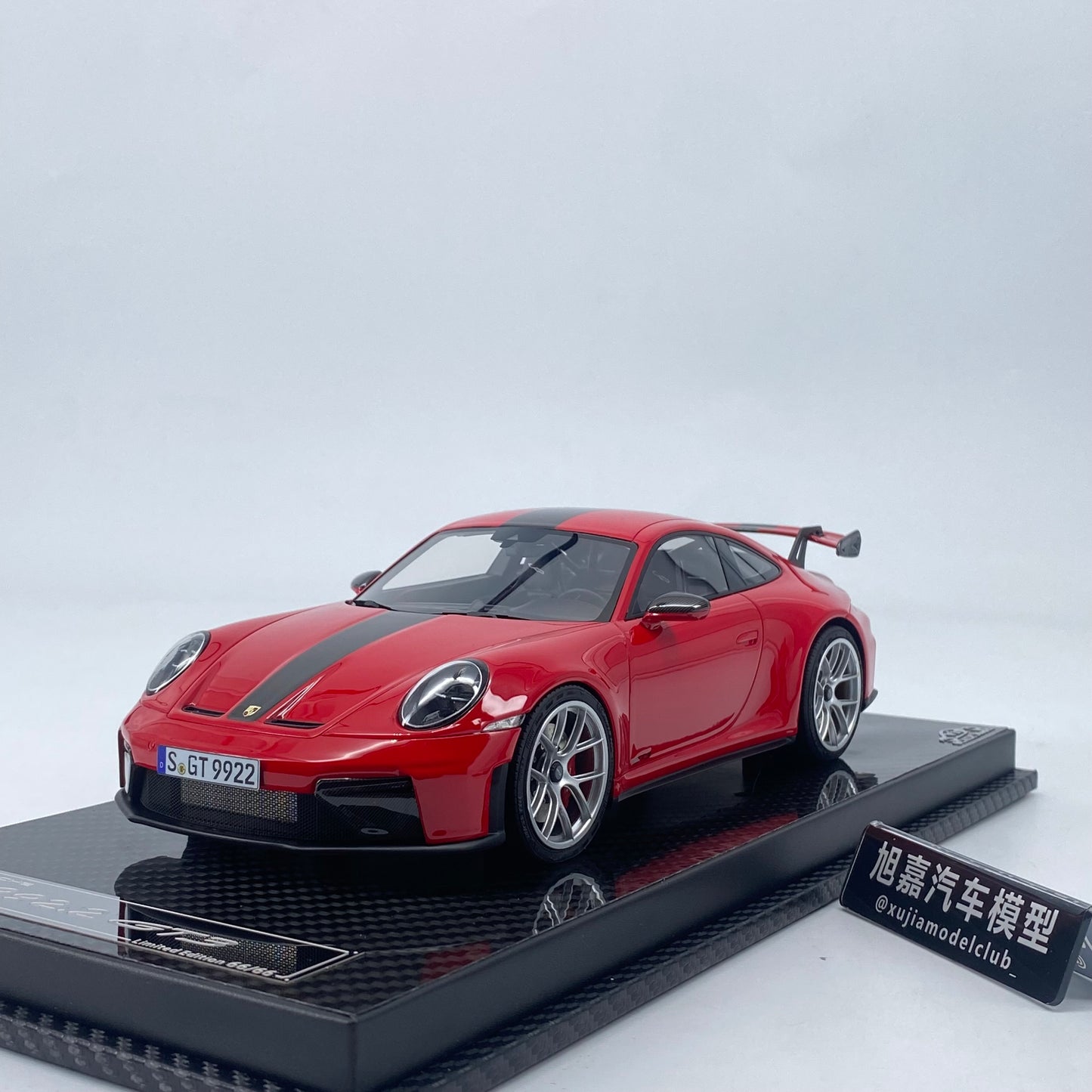 VIP 1/18 Porsche 992.2 GT3 limited edition car model ornaments