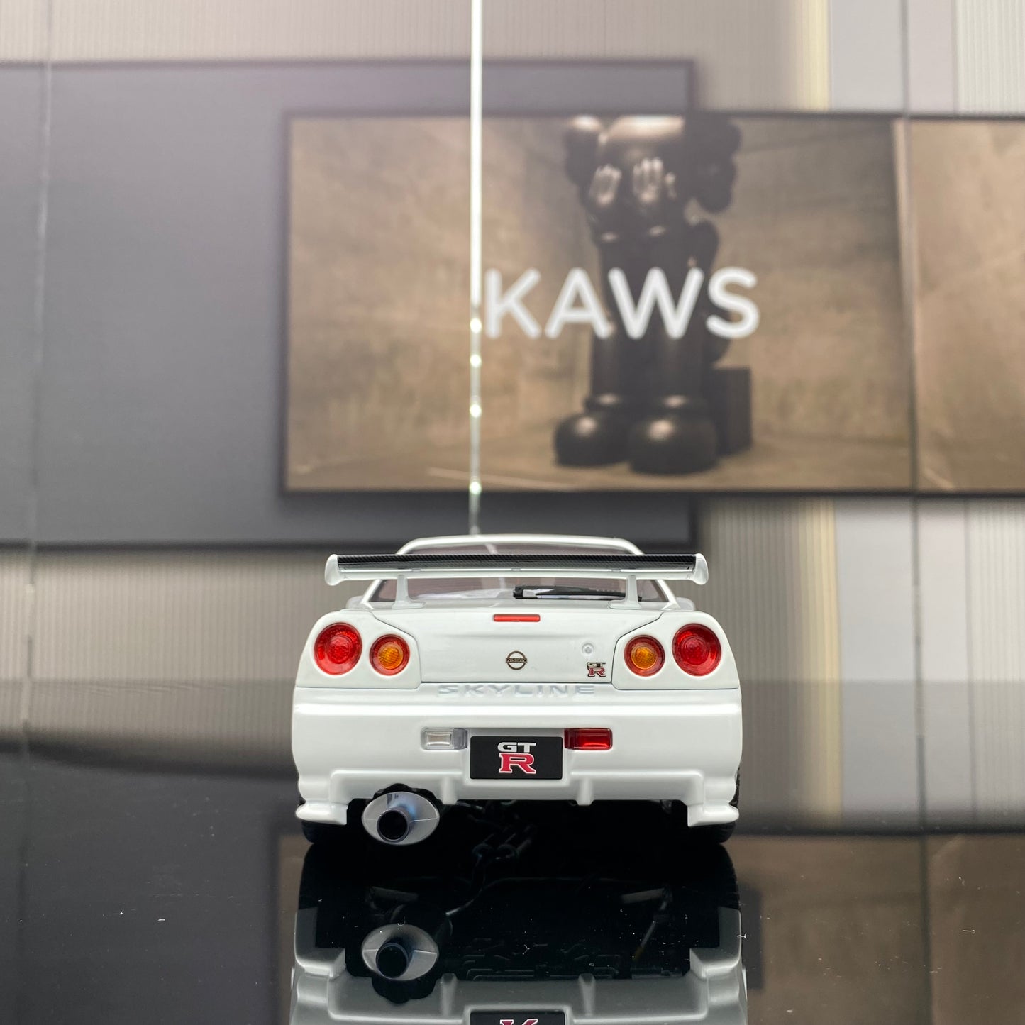 MOTORHELIX 1/18 NISMO SKYLINE GT-R (R34) NISMO CUSTOMIZED alloy full-open simulation car model