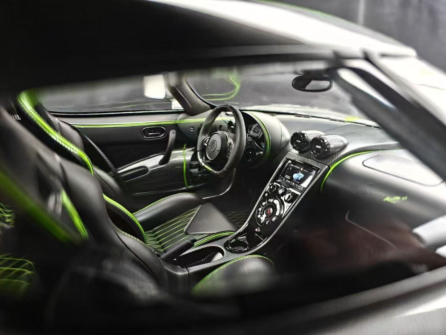 Frontiart 1/8 Koenigsegg Aegea R+ Limited Edition Resin Car Model Ornaments