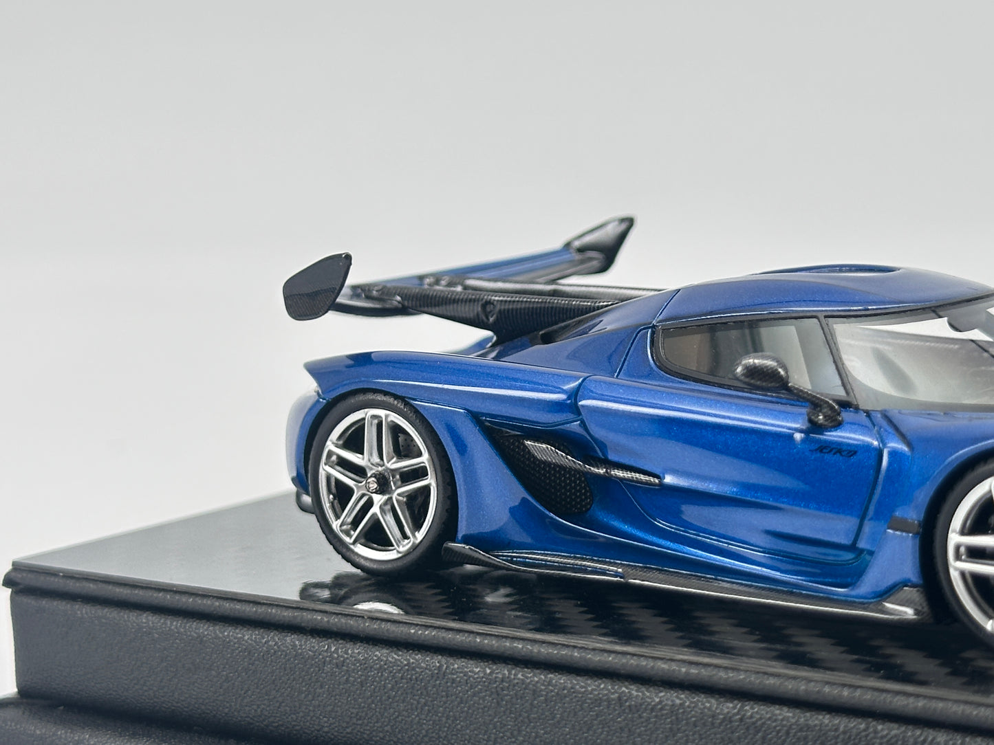 FRONTIART 1/43 Koenigsegg Jesko Blue Simulation Model Car