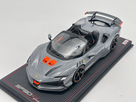 MR 1/18 Ferrari SF90 XX Stradale Nardò Gray Limited Edition Car Model FE042SE2