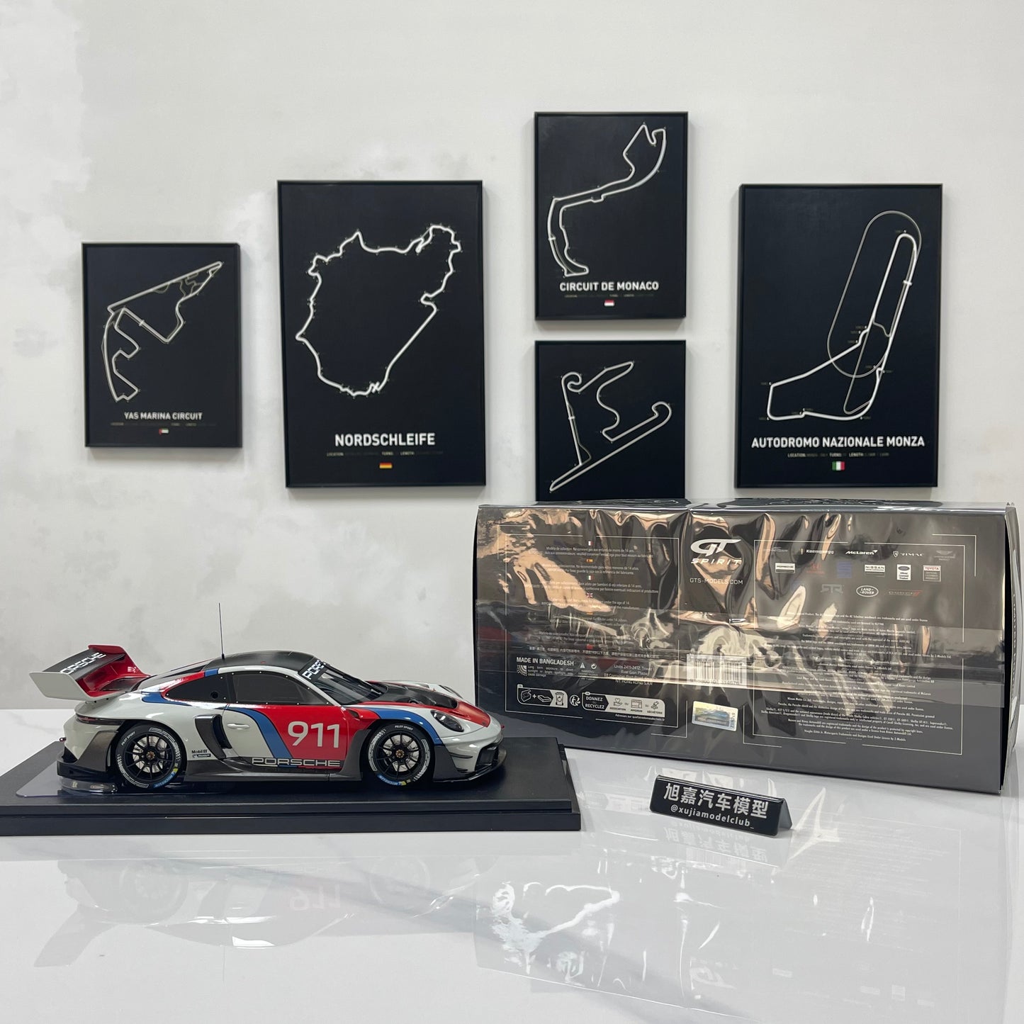 GT Spirit 1/18 Porsche 911 (992) GT3 R Rennsport White/Red Livery GT495