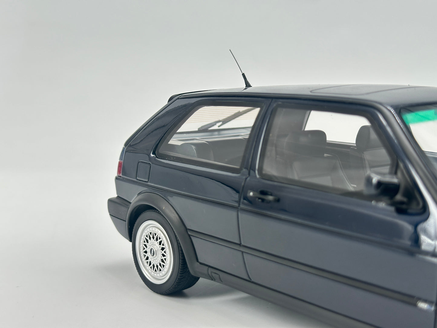 OTTO 1/18 Volkswagen GOLF MK2 GTI EDITION Blue Resin Model Car