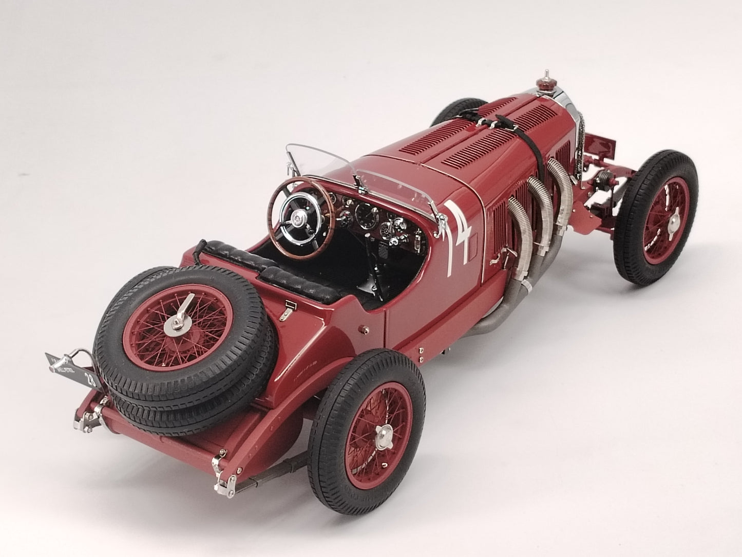 CMC 1/18 Mercedes Benz SSK #14 Red Alloy Model Car