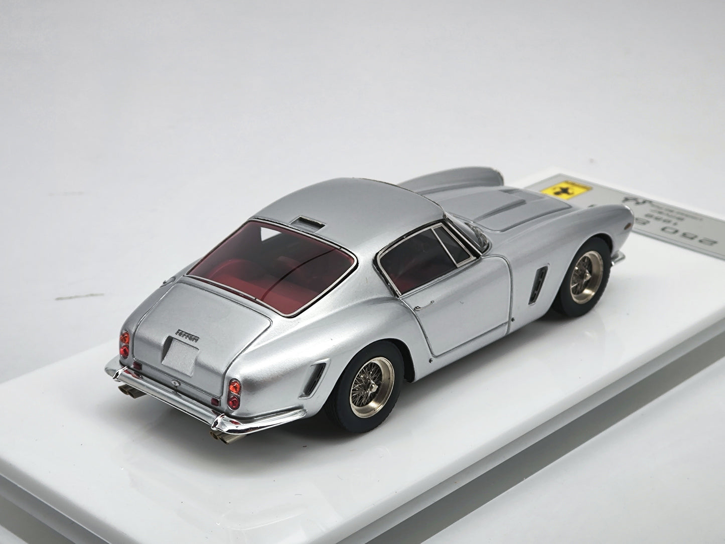 DMH 1/43 Ferrari 250SWB 1969 Simulation Car Model Ornaments