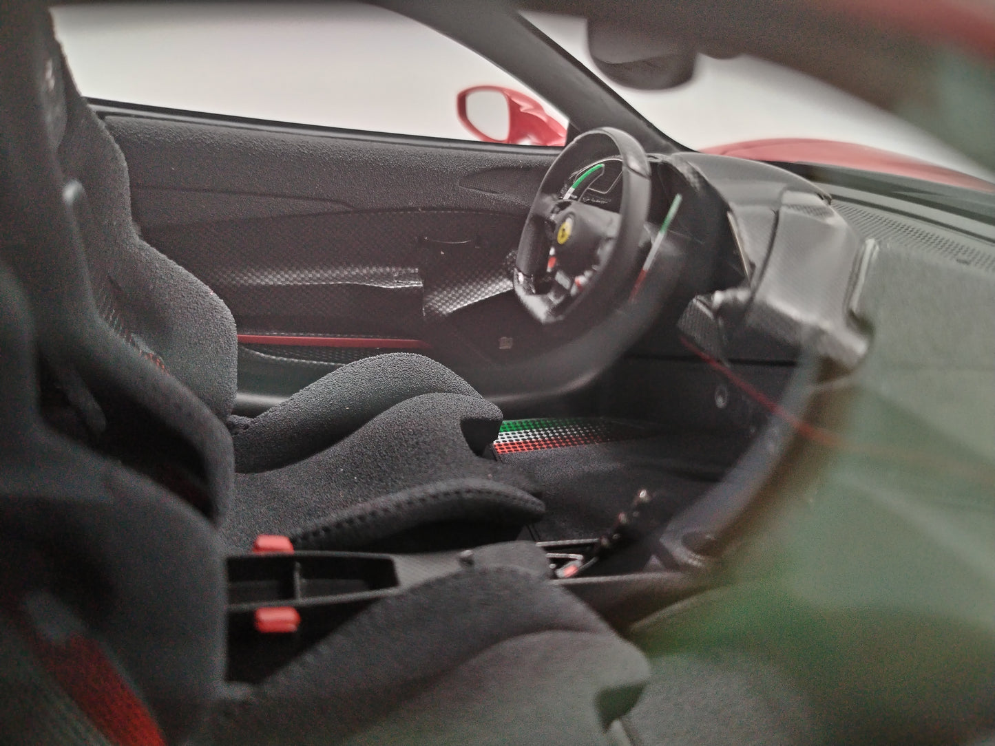 BBR 1/18 Ferrari 488 PISTA PILOTI #108 Red Model Car