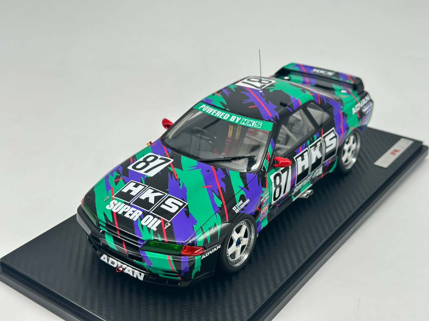 Ignition Model 1/18 Nissan R32 HKS SKYLINE #87 black and green paint simulation model