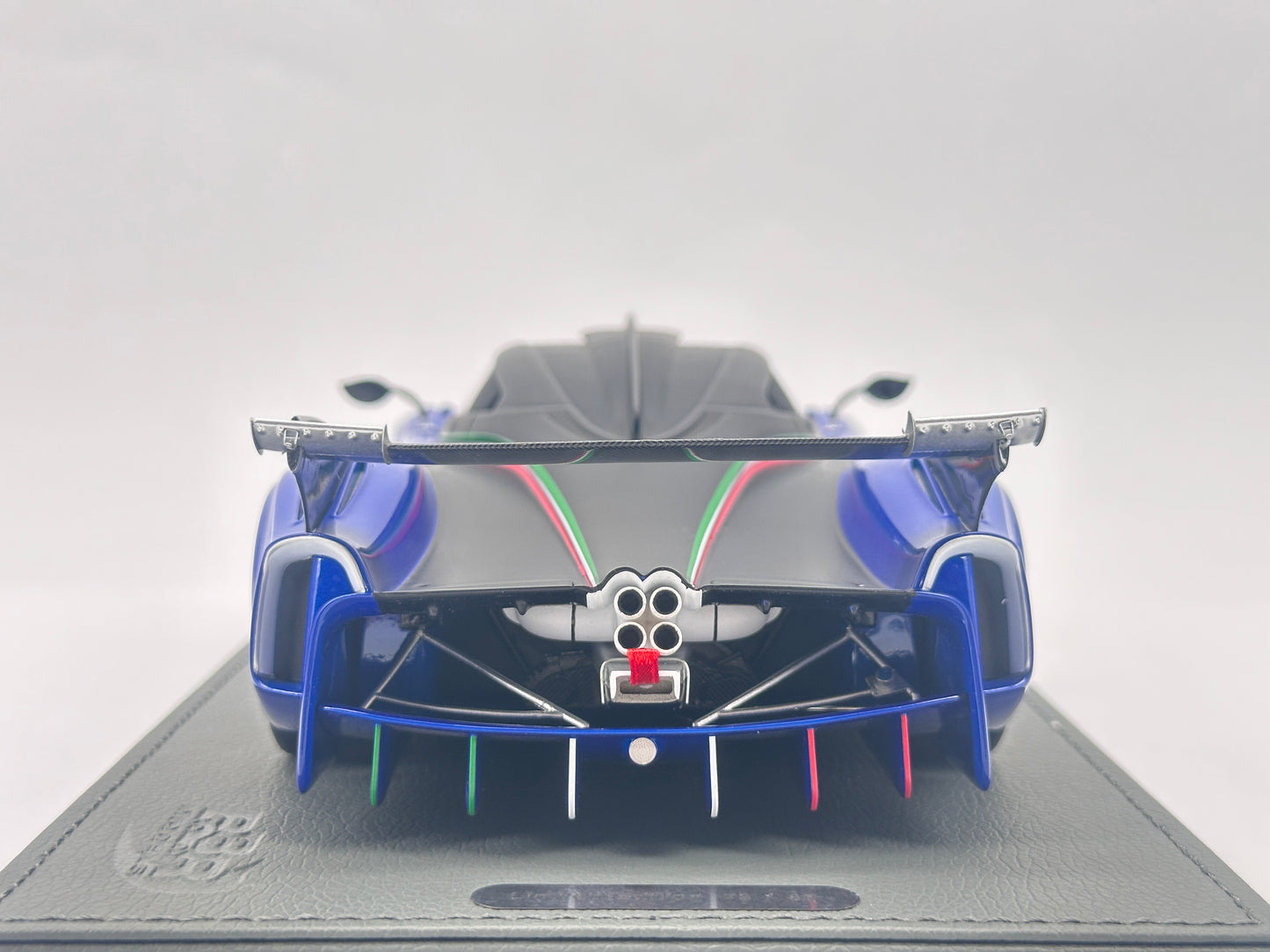 BBR 1/18 Pagani Huayra R Blue Resin Model Car