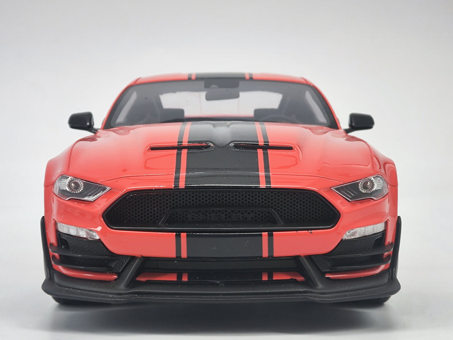 GT SPIRIT 1/18 Ford Mustang Shelby Simulation Car Model Ornaments
