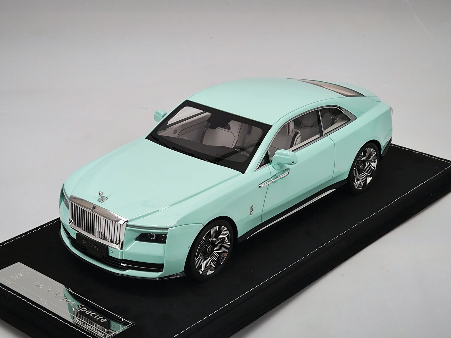 HH Model 1/18 Rolls-Royce Spectre Green Limited Edition Car Model Decoration