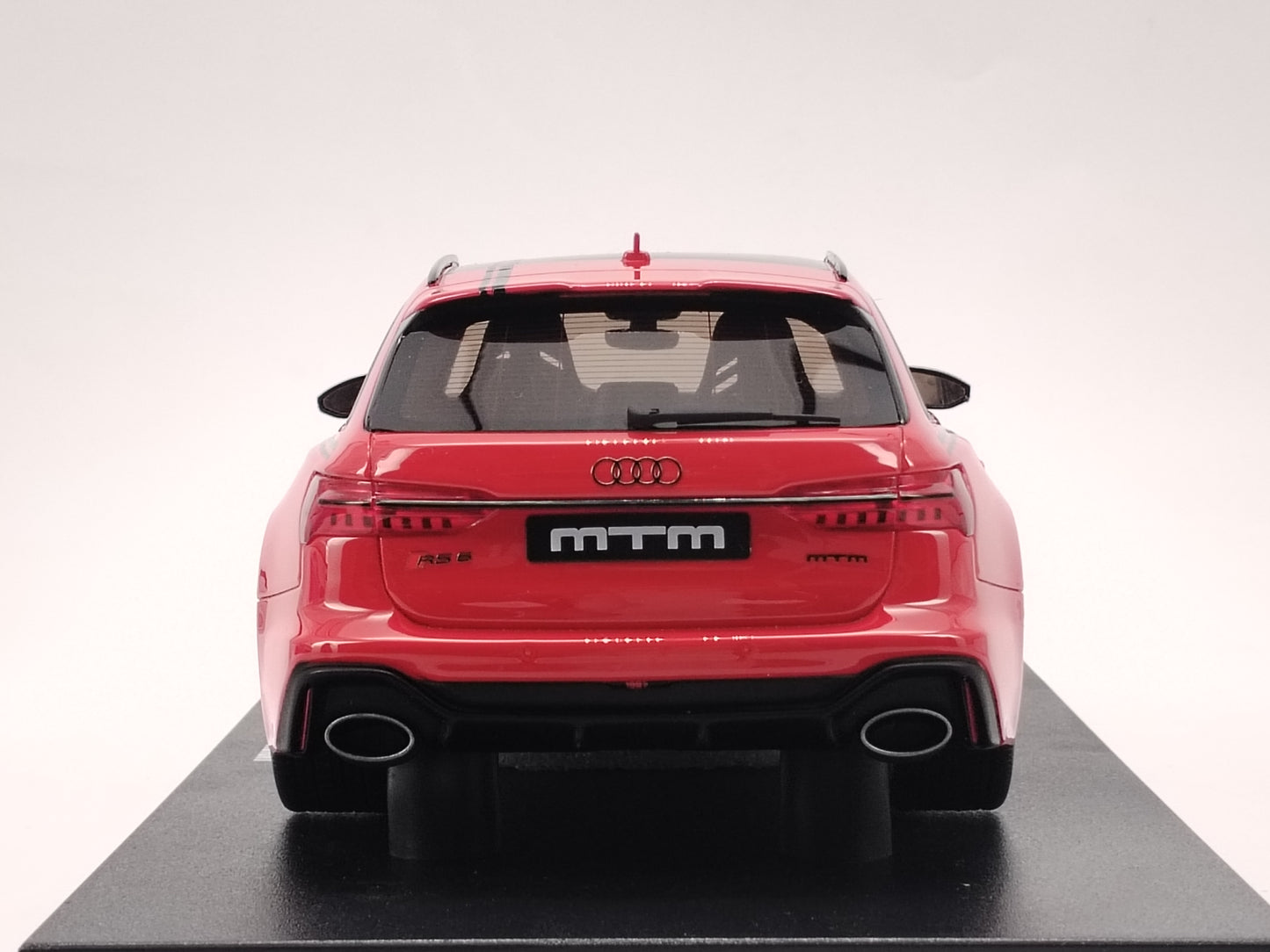 GT Spirit 1/18 Audi RS6(C8)MTM AVANT Red Simulation Car Model