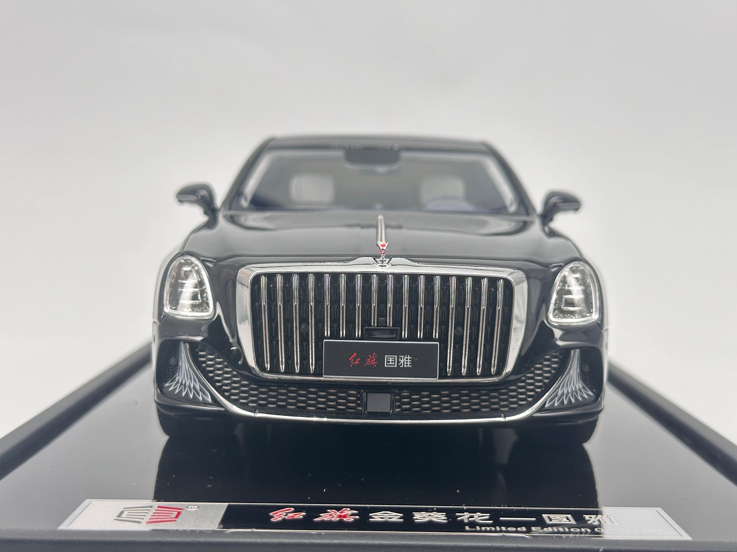 MOTORHELIX 1/18 Hongqi Guoya black limited edition model car