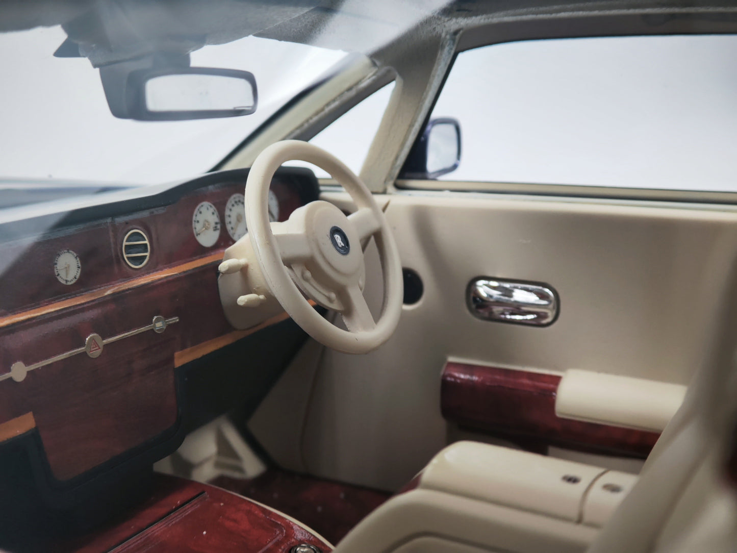 AutoBarn 1/18 Rolls-Royce Sweptail Metallic Blue Simulation Car Model Ornaments