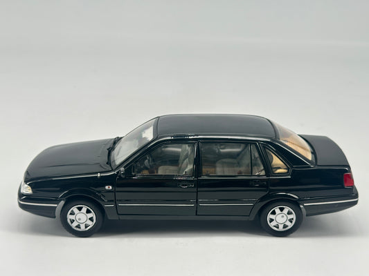 ZP 1/18 Volkswagen Santana 2000 Black Alloy Car Model