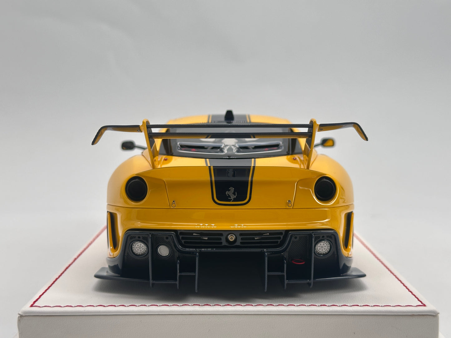 DG 1/18 Ferrari 599 EVO XX Yellow Limited Edition Model Car