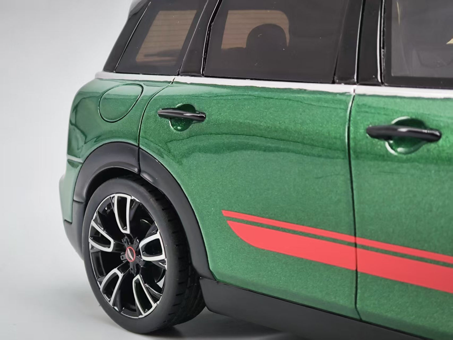 OTTO 1/18 Mini Clubman JCW British Green Resin Car Model