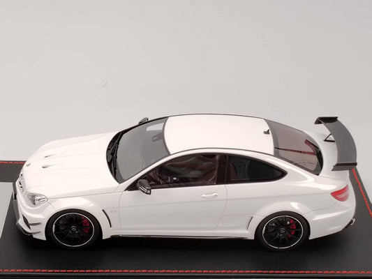 NA 1/18 Mercedes-Benz C63 AMG Black Series White Resin Car Model