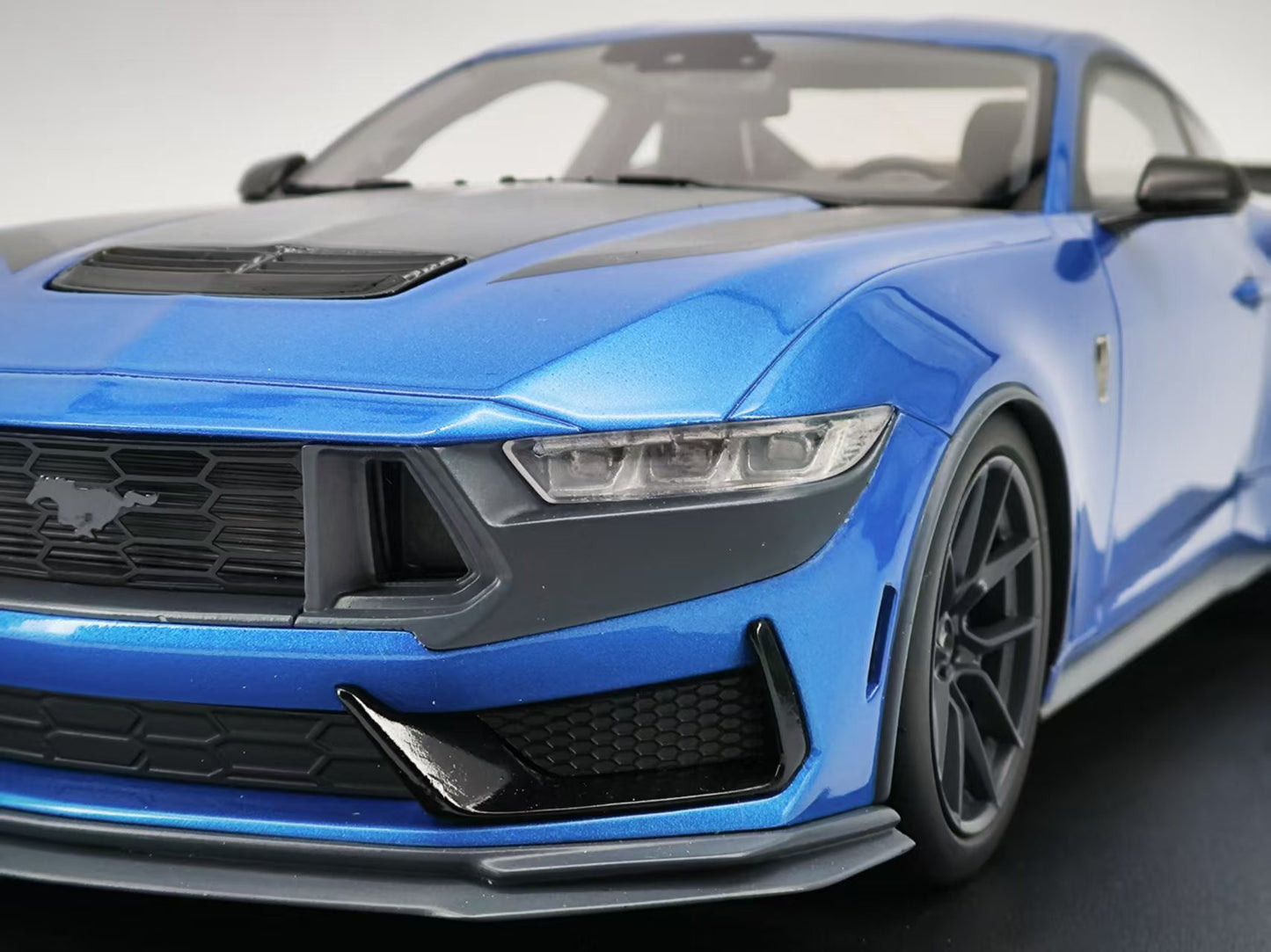 Topspeed 1/18 Ford Mustang Blue Resin Car Model TS0552