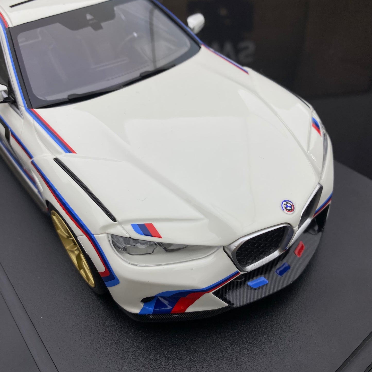 Topspeed 1:18 BMW M4 3.0 CSL simulation car model