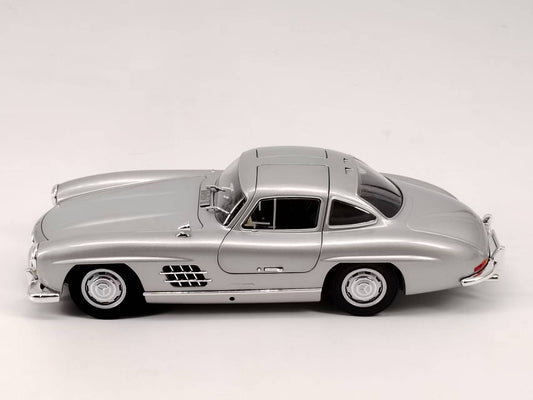 MINICHAMPS 1/18 Mercedes Benz 300SL alloy car model