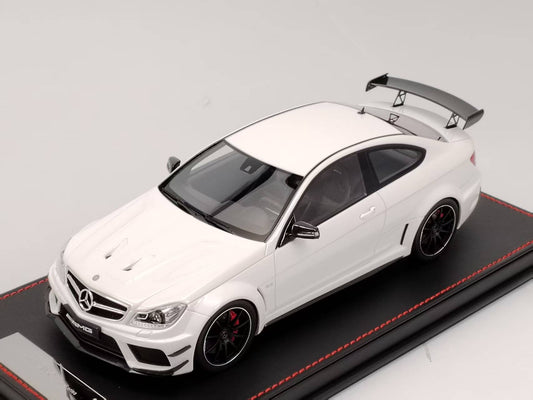 NA 1/18 Mercedes-Benz C63 AMG Black Series White Resin Car Model