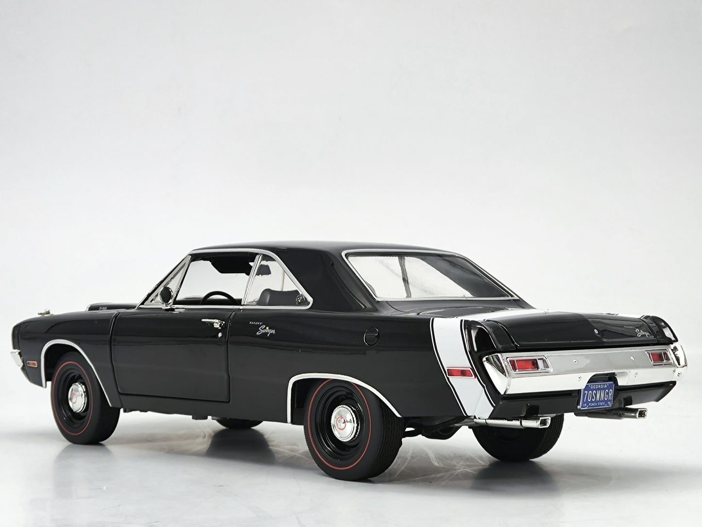 ACME 1/18 Dodge DART SWINGER 340 1970 Black Black Top Simulation Car Model