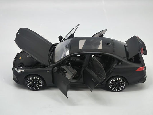 Minichamps 1/18 BMW I5 M50 Alloy Car Model 110023401