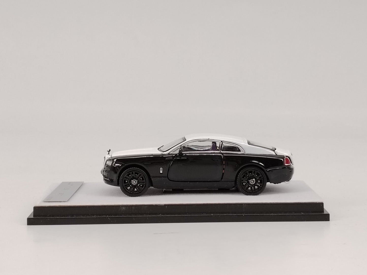 LJM 1/64 Rolls-Royce Phantom Simulation Car Model LJM010