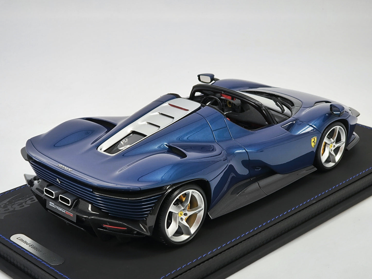 BBR 1/18 Ferrari sp3 Abu Dhabi Blue Limited Edition Car Model P18214F