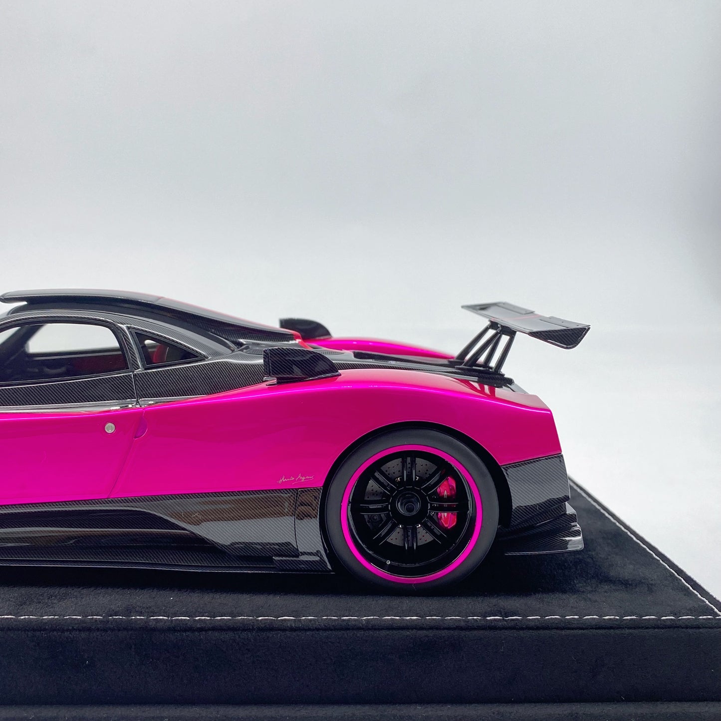 HH Model 1/18 Pagani Zonda Cinque Coupe Limited Edition Model Car