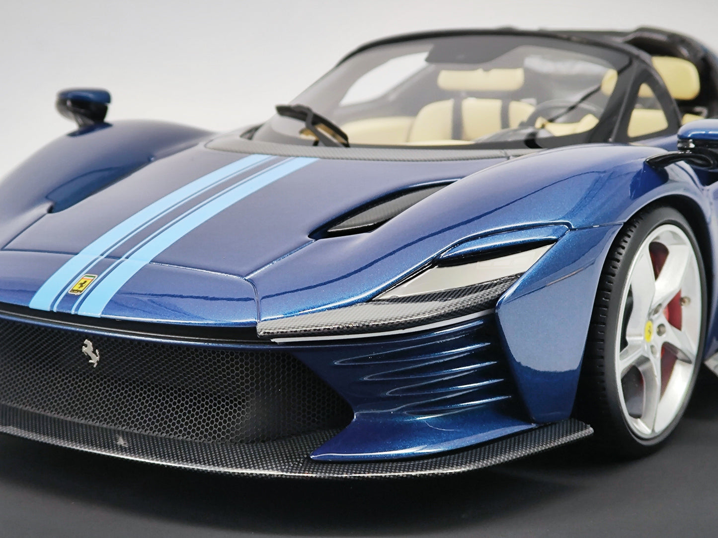 BBR 1/18 Ferrari sp3 Abu Dhabi blue with flower pattern limited edition car model P18214F1