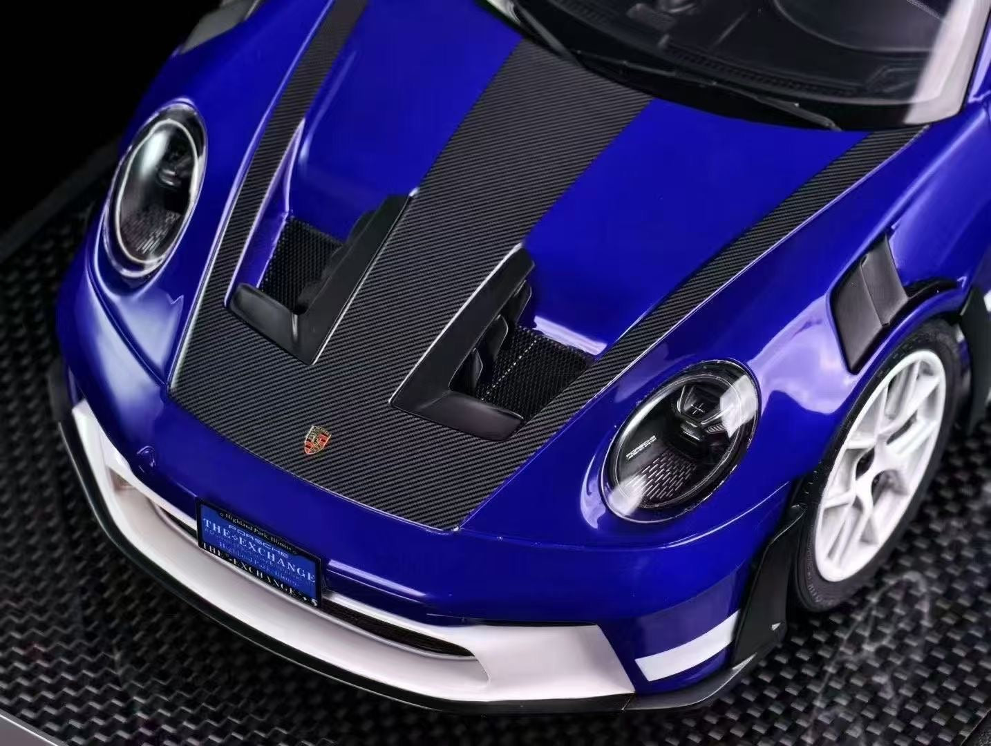 TP 1/18 Porsche 992 GT3 RS (Weissach Package) Enhanced Edition