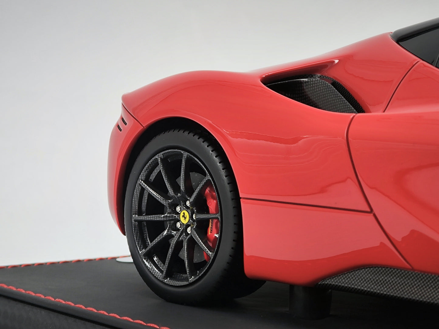 BBR 1/18 Ferrari SF90 Red Simulated Car Model